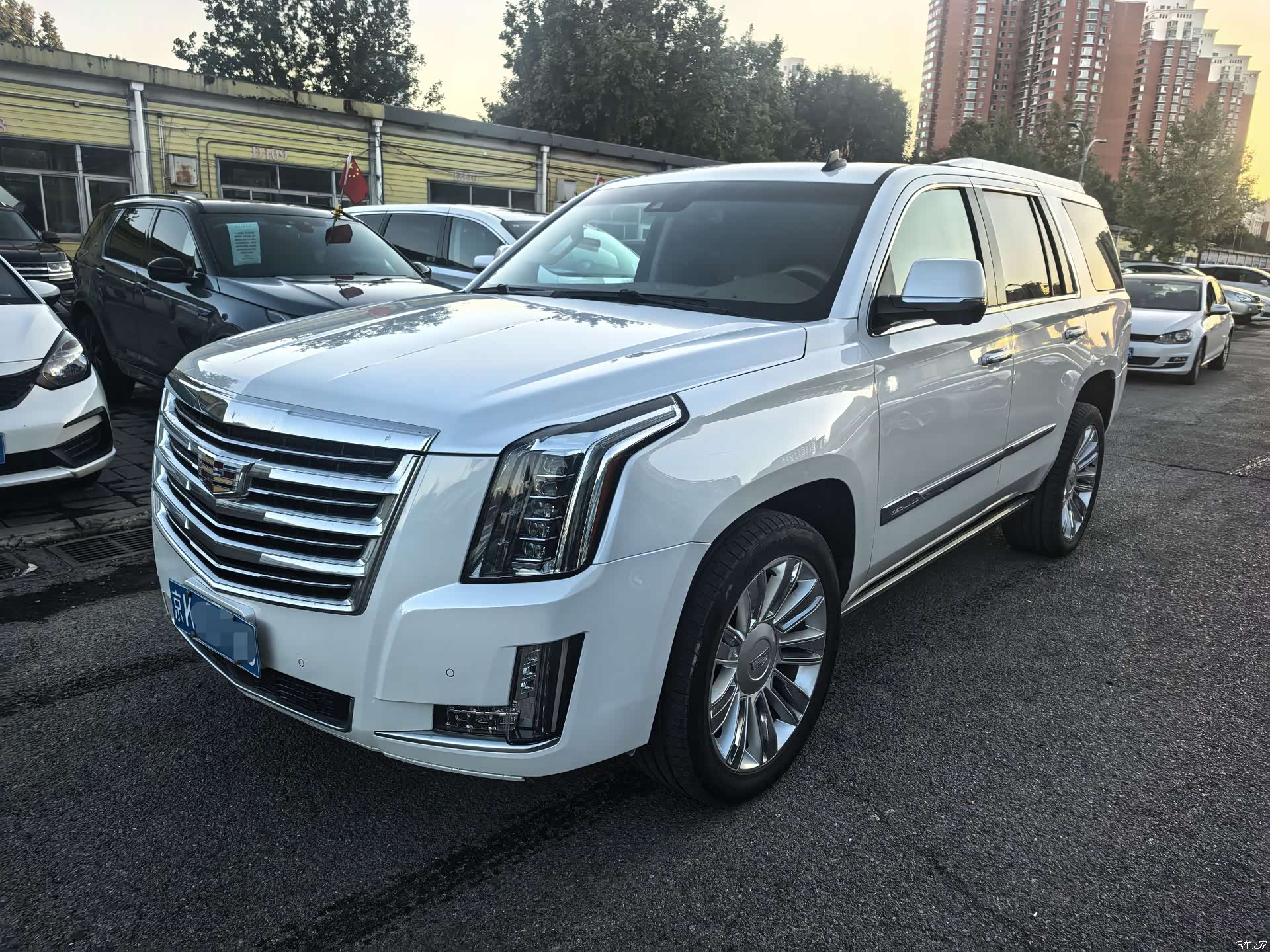 Cadillac Escalade, 2017 1