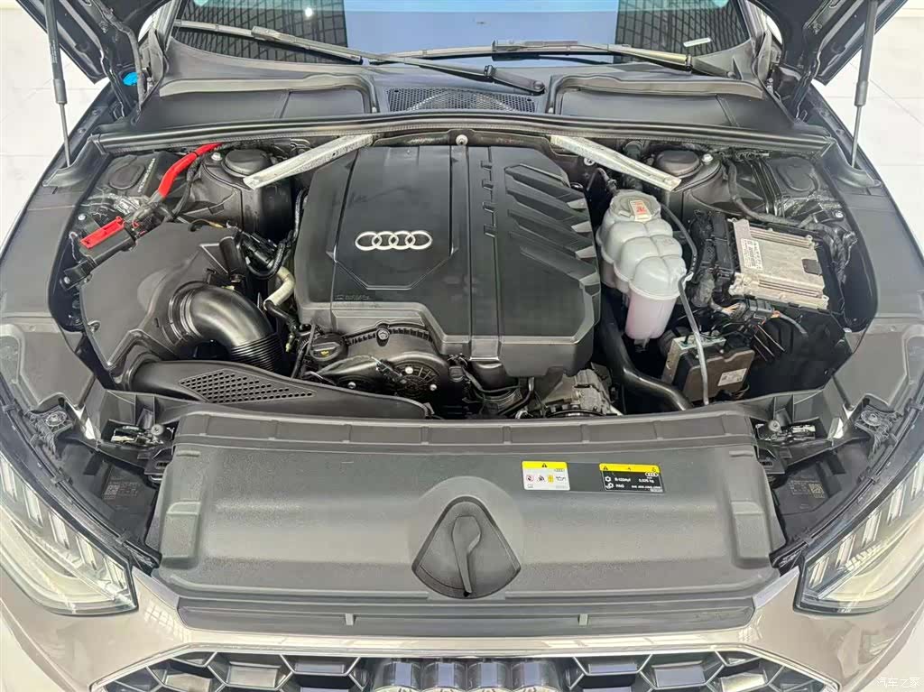 Audi A4, 2021 9