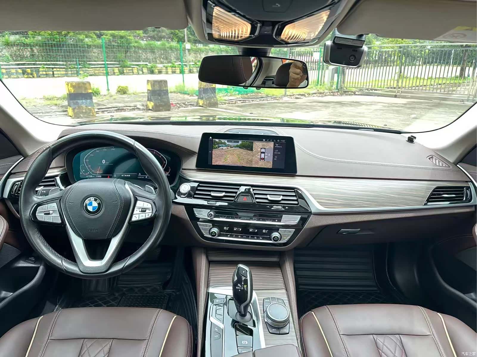 BMW 5 Series, 2020 все фото