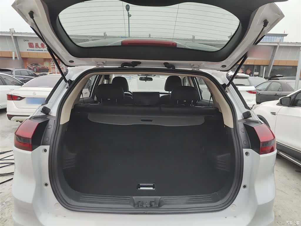 Geely Boyue, 2020 10