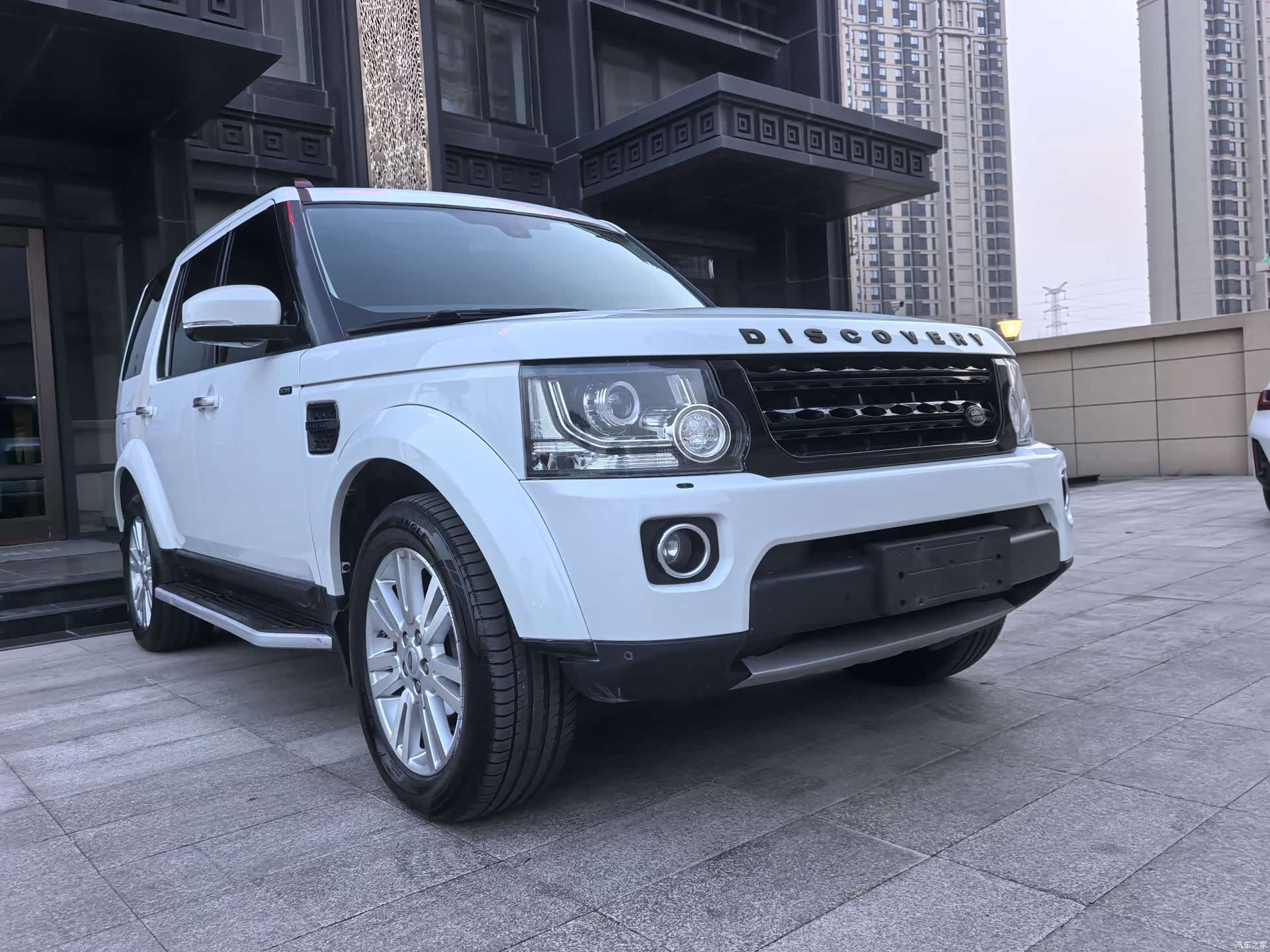 Land Rover Discovery, 2015 16