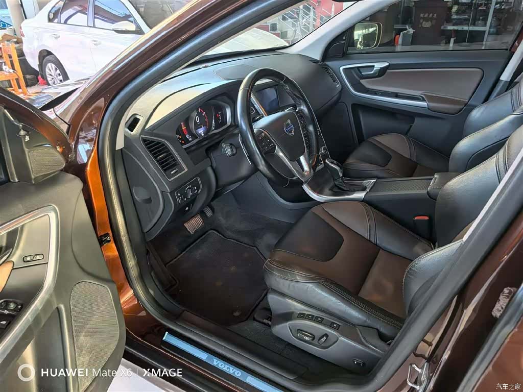 Volvo XC60, 2015 10