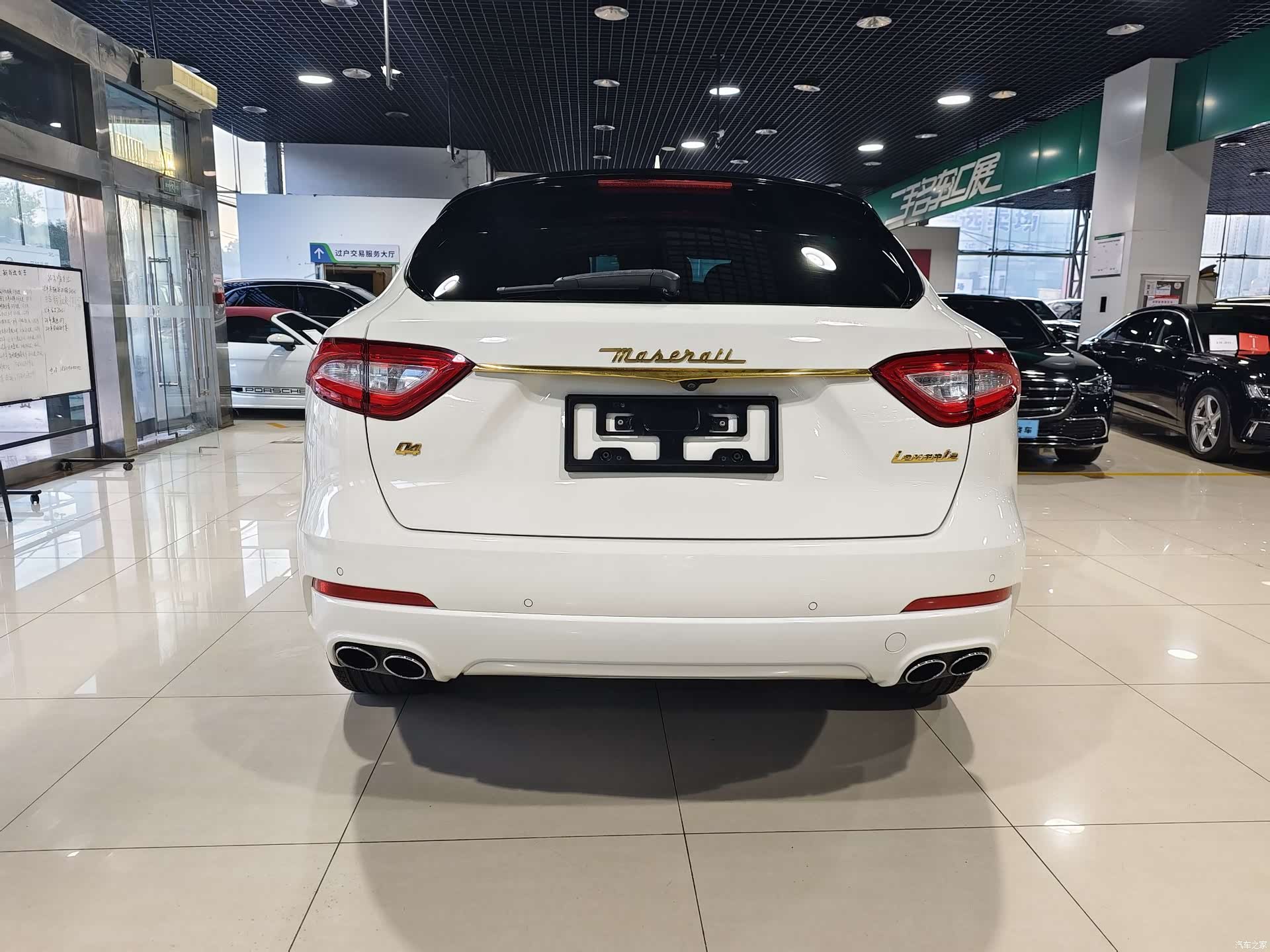 Maserati Levante, 2018 4