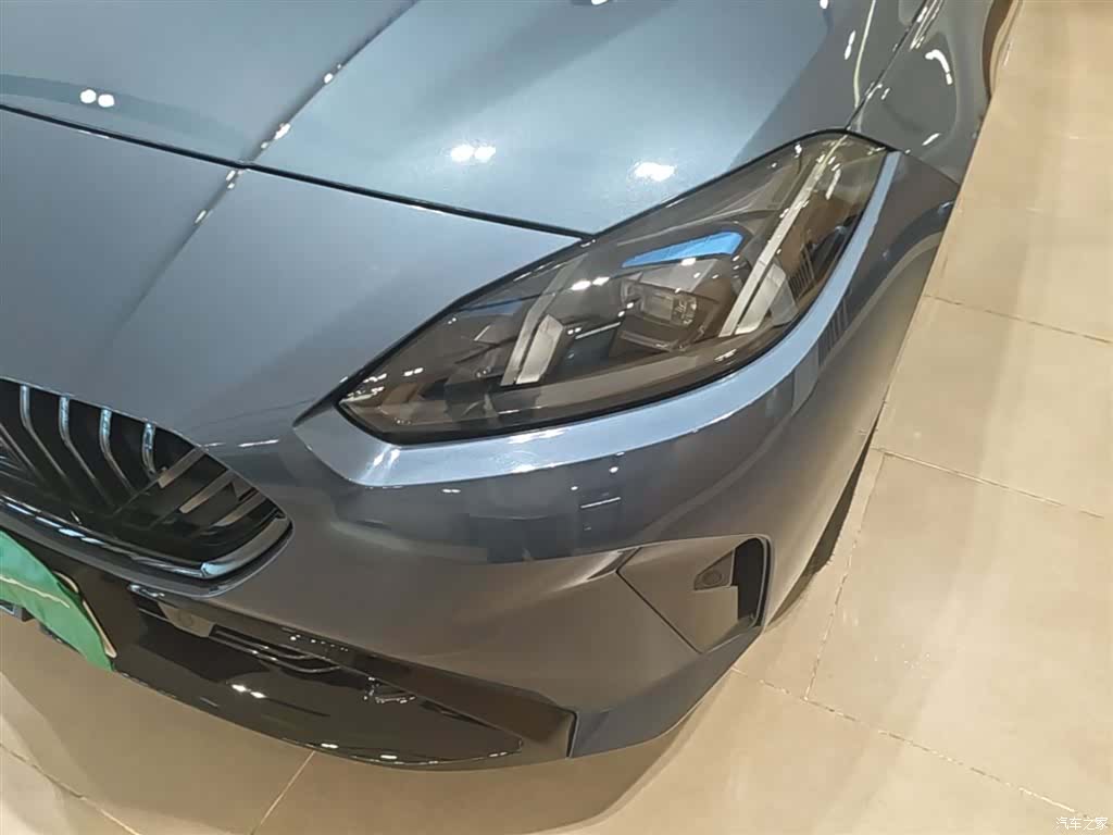 BMW 2 Series, 2025 24