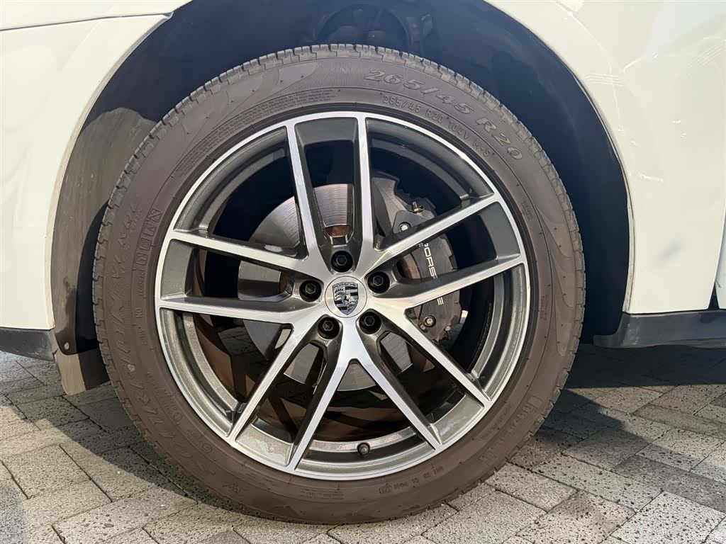 Porsche Macan, 2024 12
