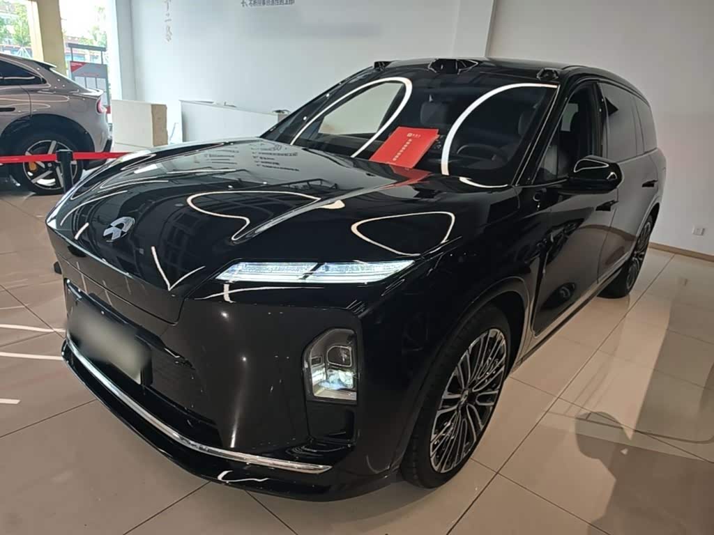 NIO ES8