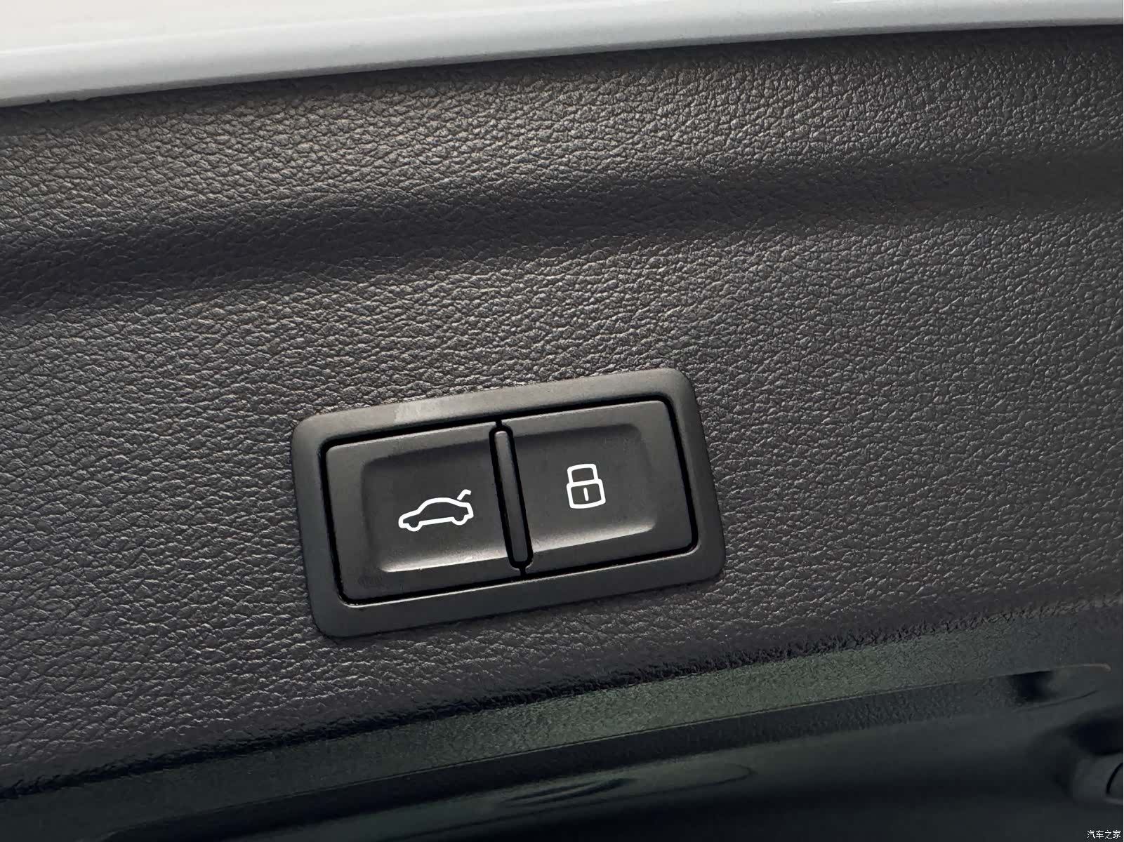 Audi Q3, 2023 10