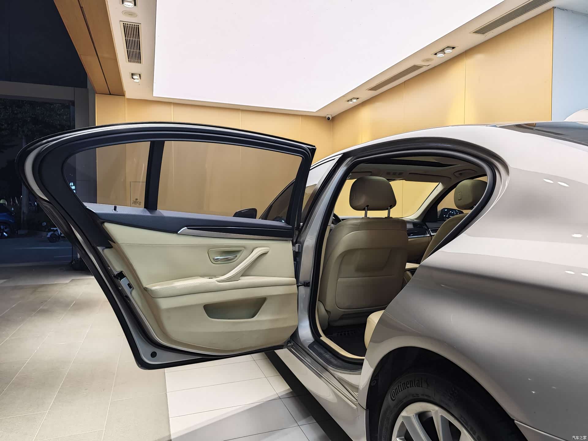 BMW 5 Series, 2014 22