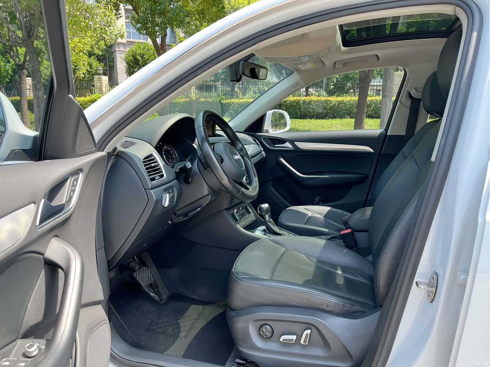 Audi Q3, 2017 15