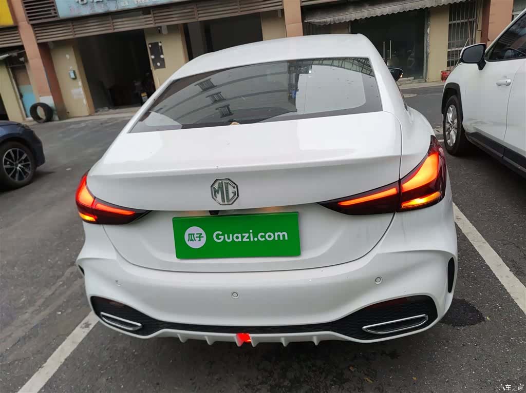 MG MG5, 2025 6