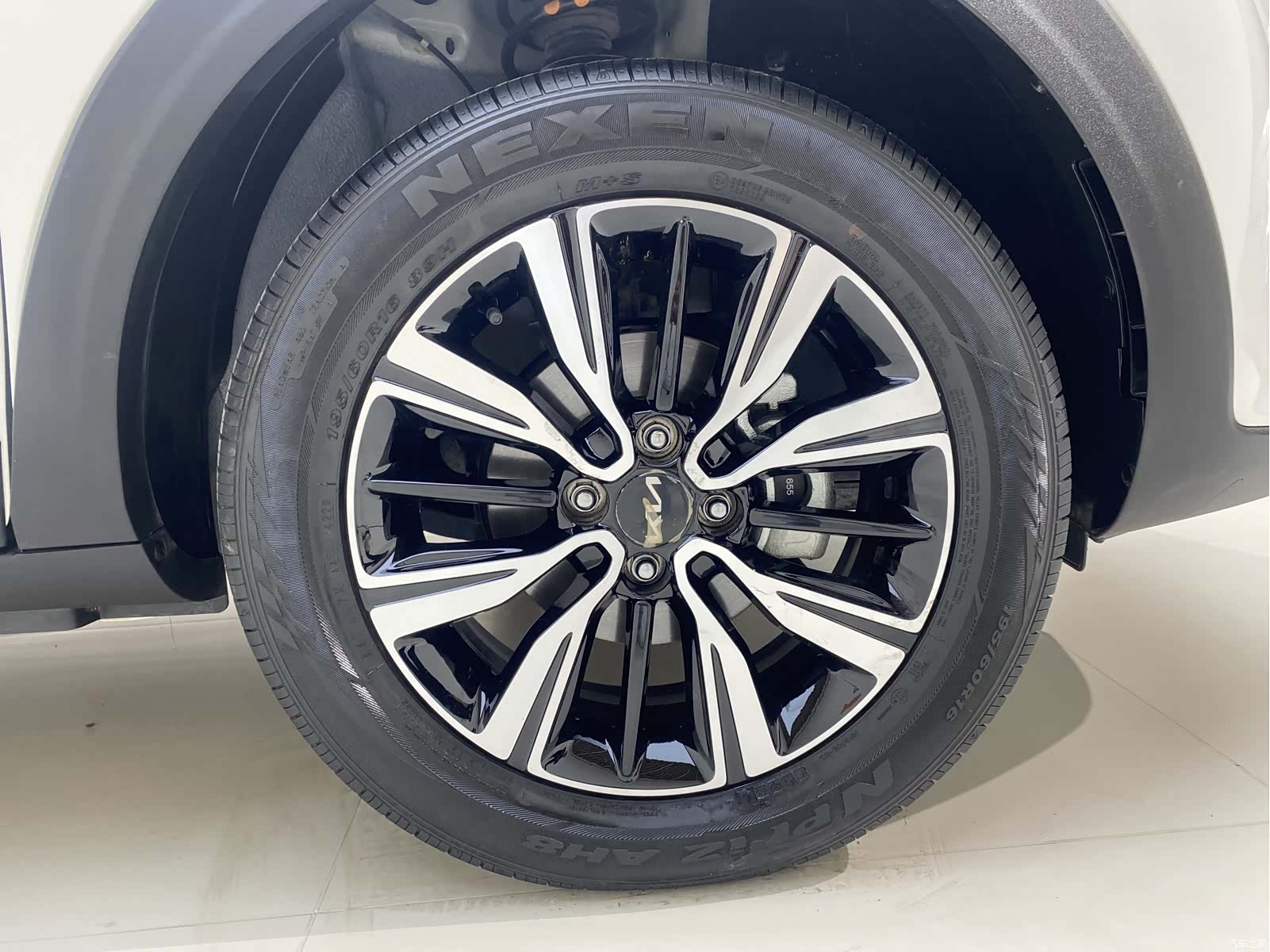 Kia KX1, 2022 18