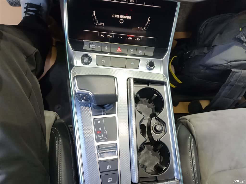 Audi A6L, 2022 14