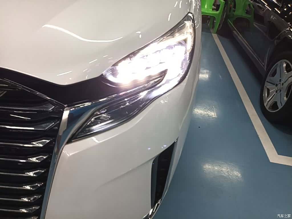 Buick GL8, 2022 24