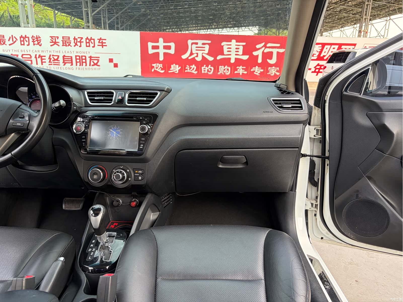 Kia K2, 2014 12