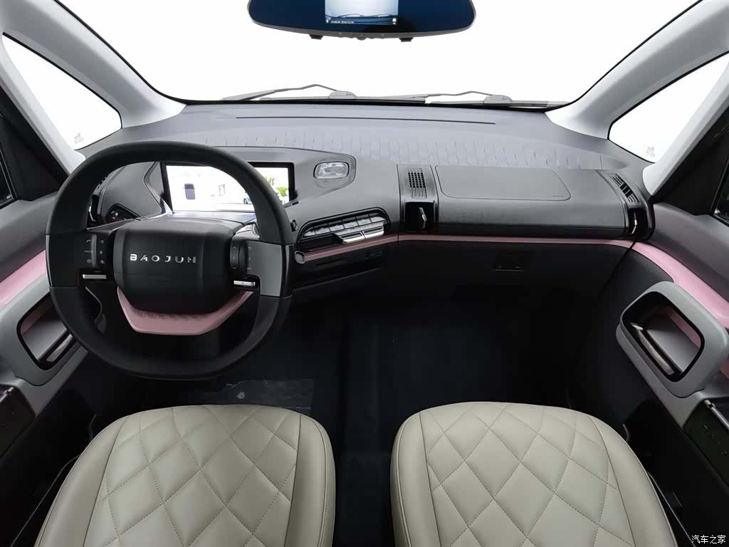 Wuling E300, 2020 все фото
