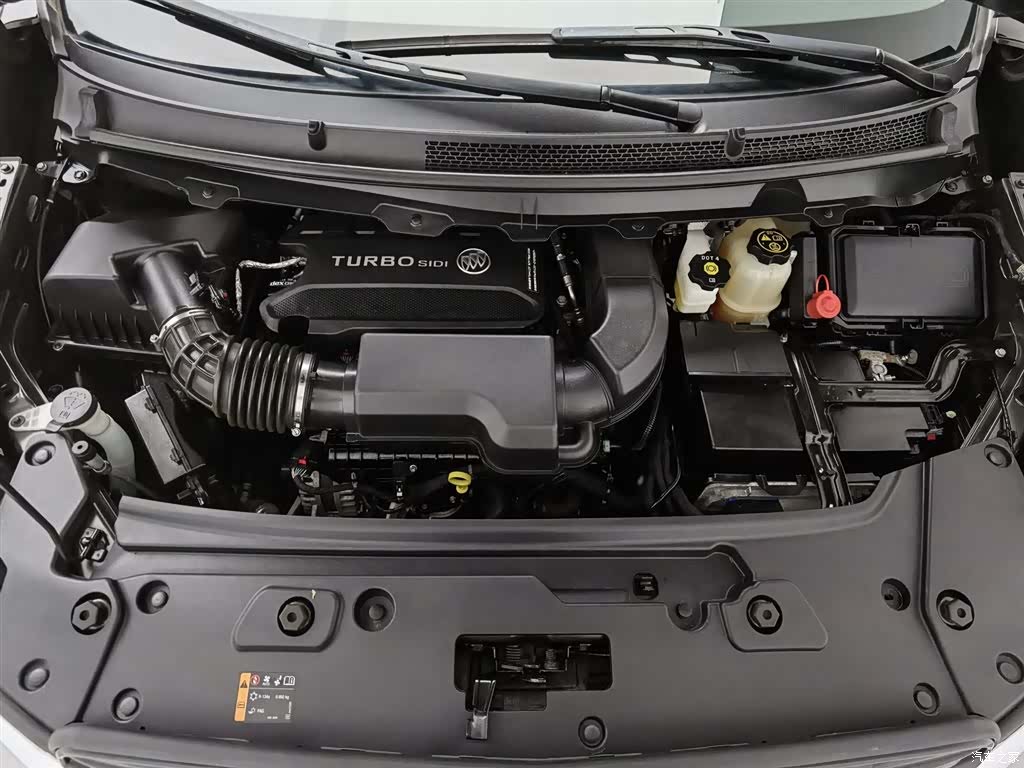 Buick GL8, 2021 6