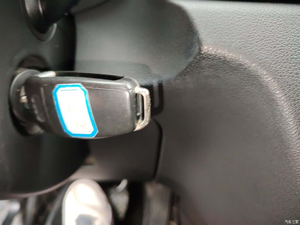 Audi Q3, 2016 9