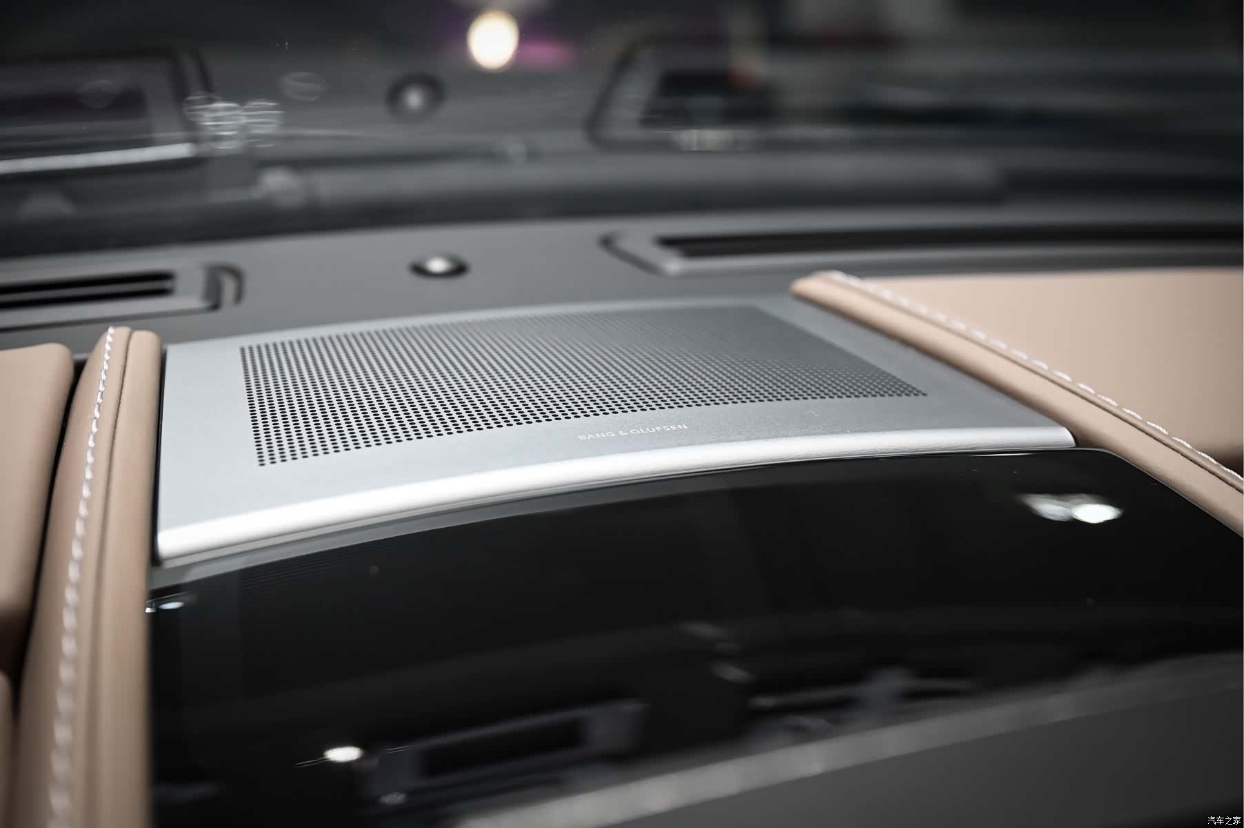 Aston Martin Rapide, 2014 20