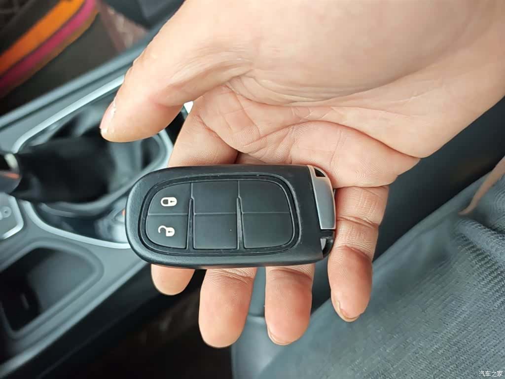 Jeep Cherokee, 2019 9