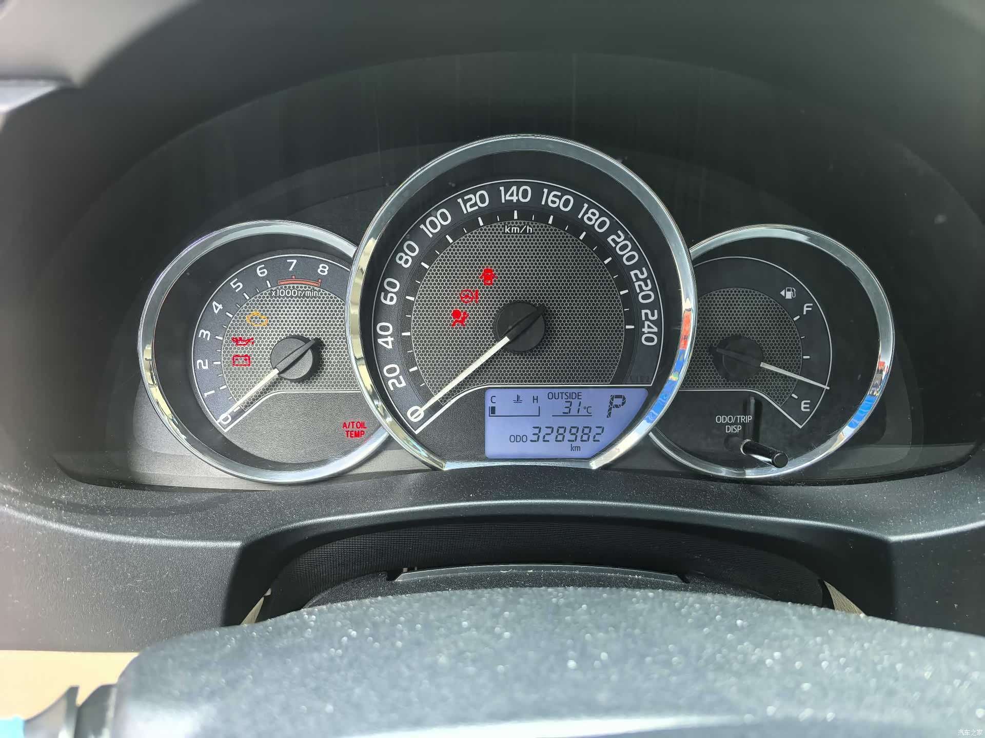 Toyota Corolla, 2015 4