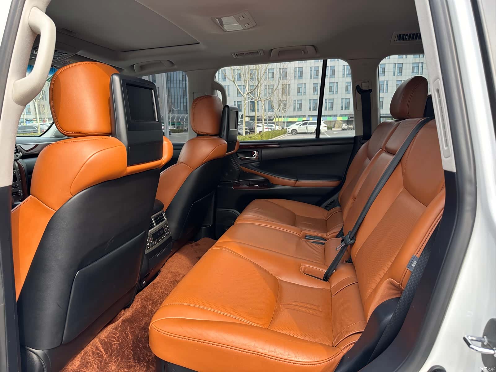Lexus LX, 2014 8