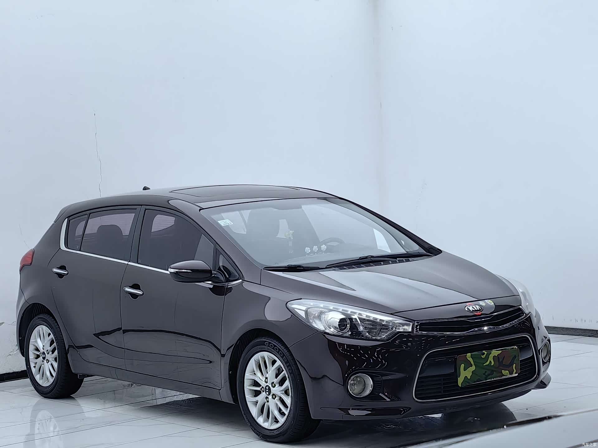 Kia K3, 2015 3