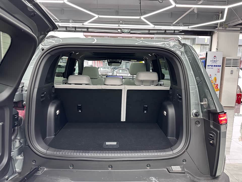 BYD Titanium 3 BYD Titanium 3