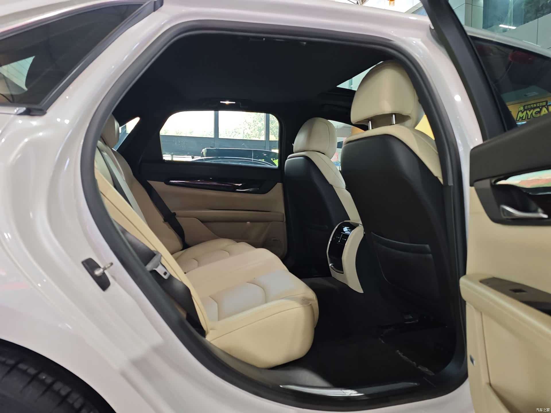 Cadillac CT6, 2019 4