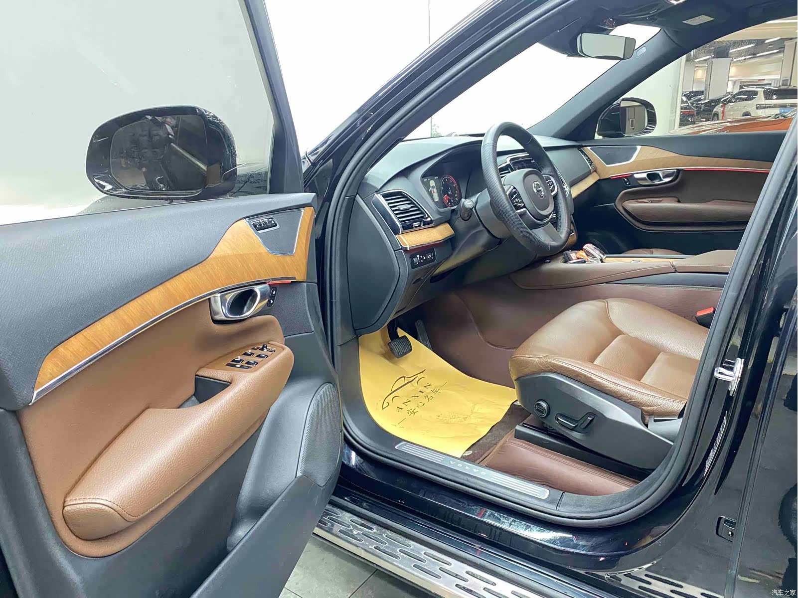 Volvo XC90, 2022 7