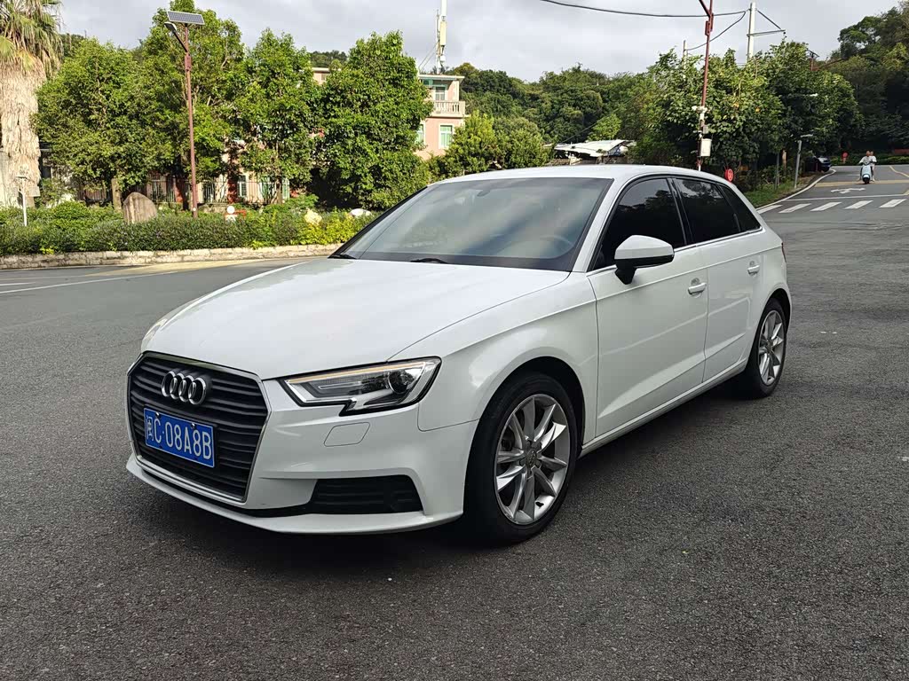 Audi A3 2018 30 Sportback 35 TFSI