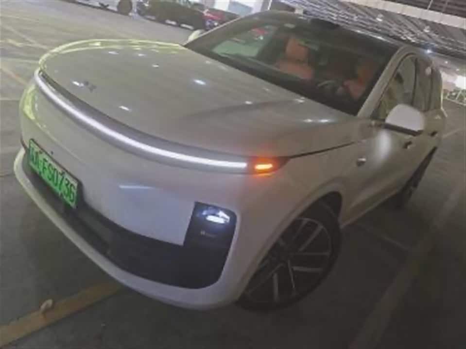 Li Auto Ideal L6