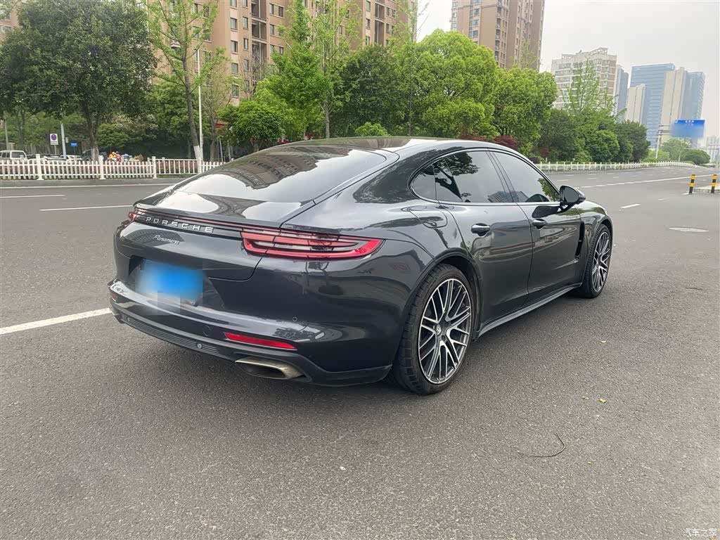 Porsche Panamera, 2018 7