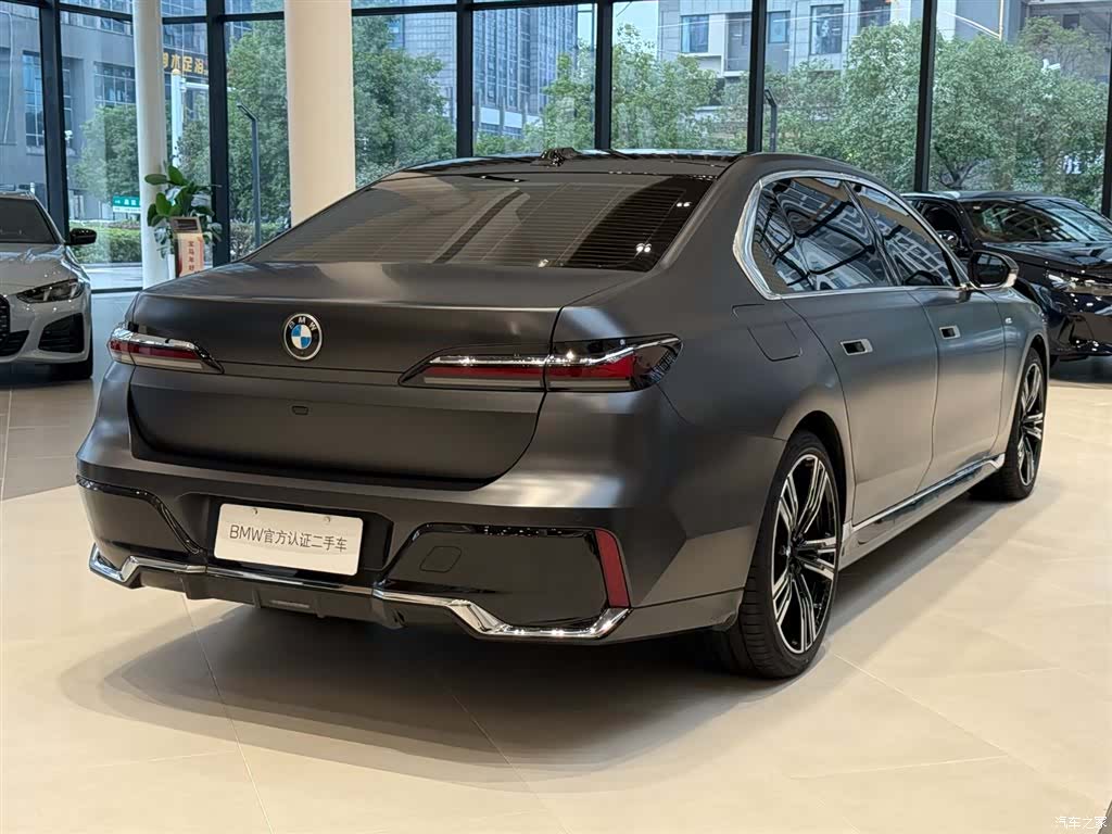 BMW 7 Series, 2025 3