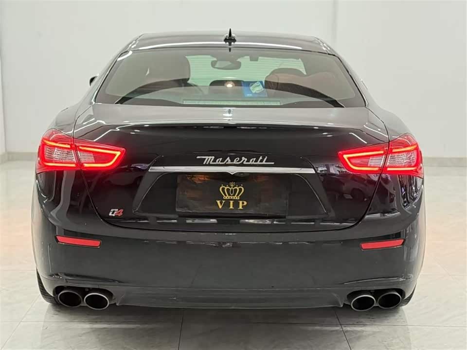 Maserati Ghibli Maserati Ghibli