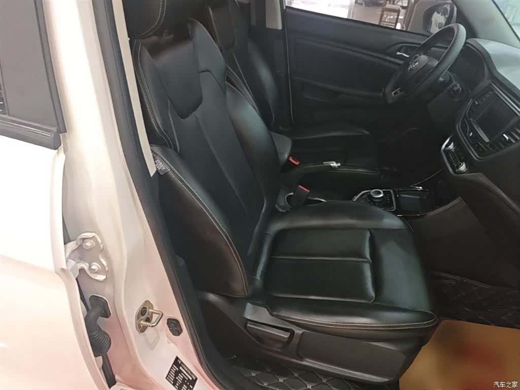 JMC EX5, 2019 25