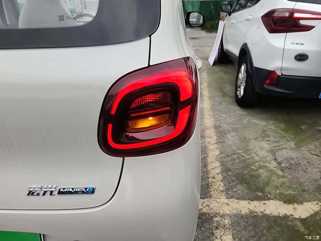 Wuling MINIEV, 2026 8