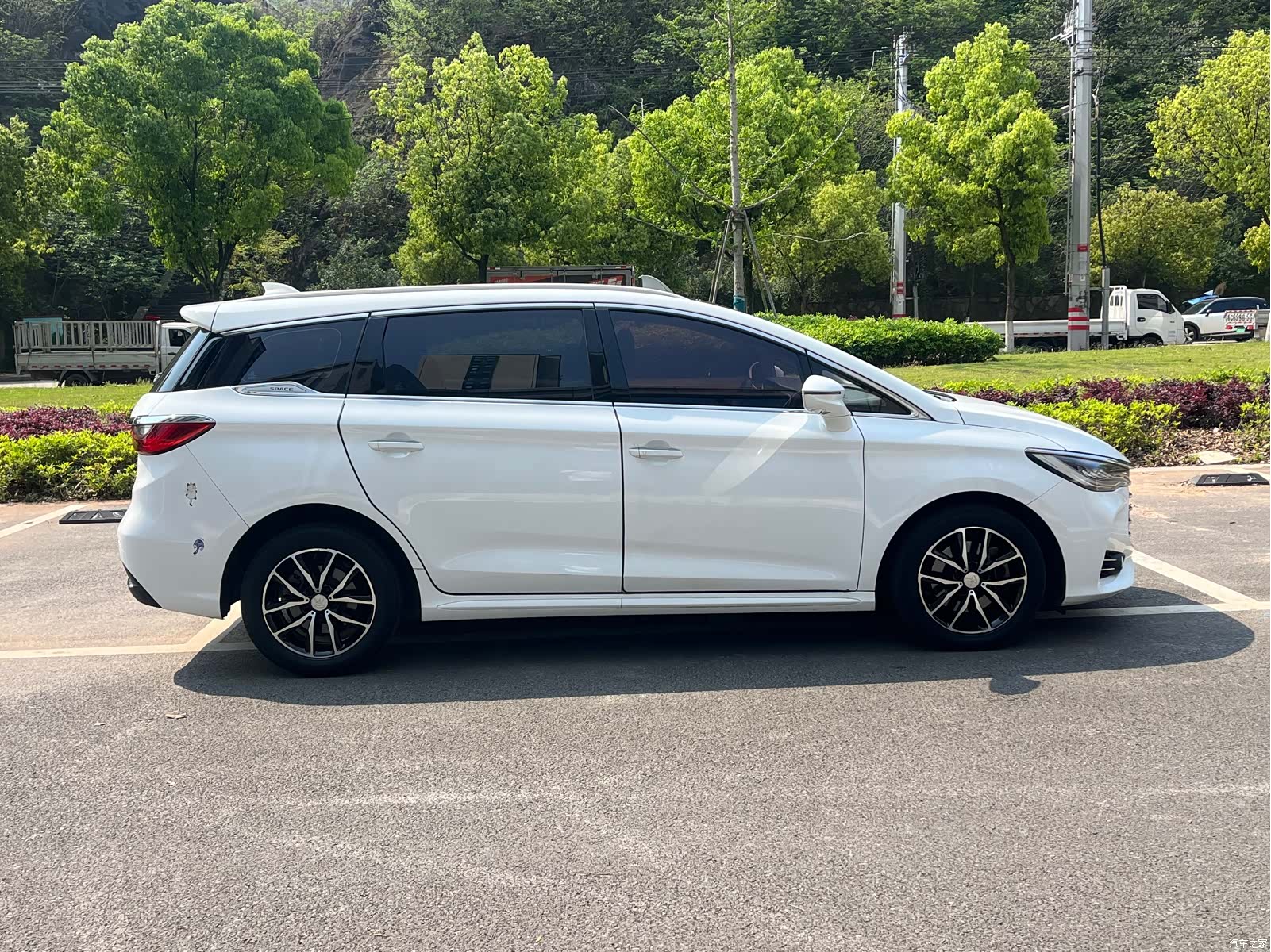 BYD Song, 2018 7