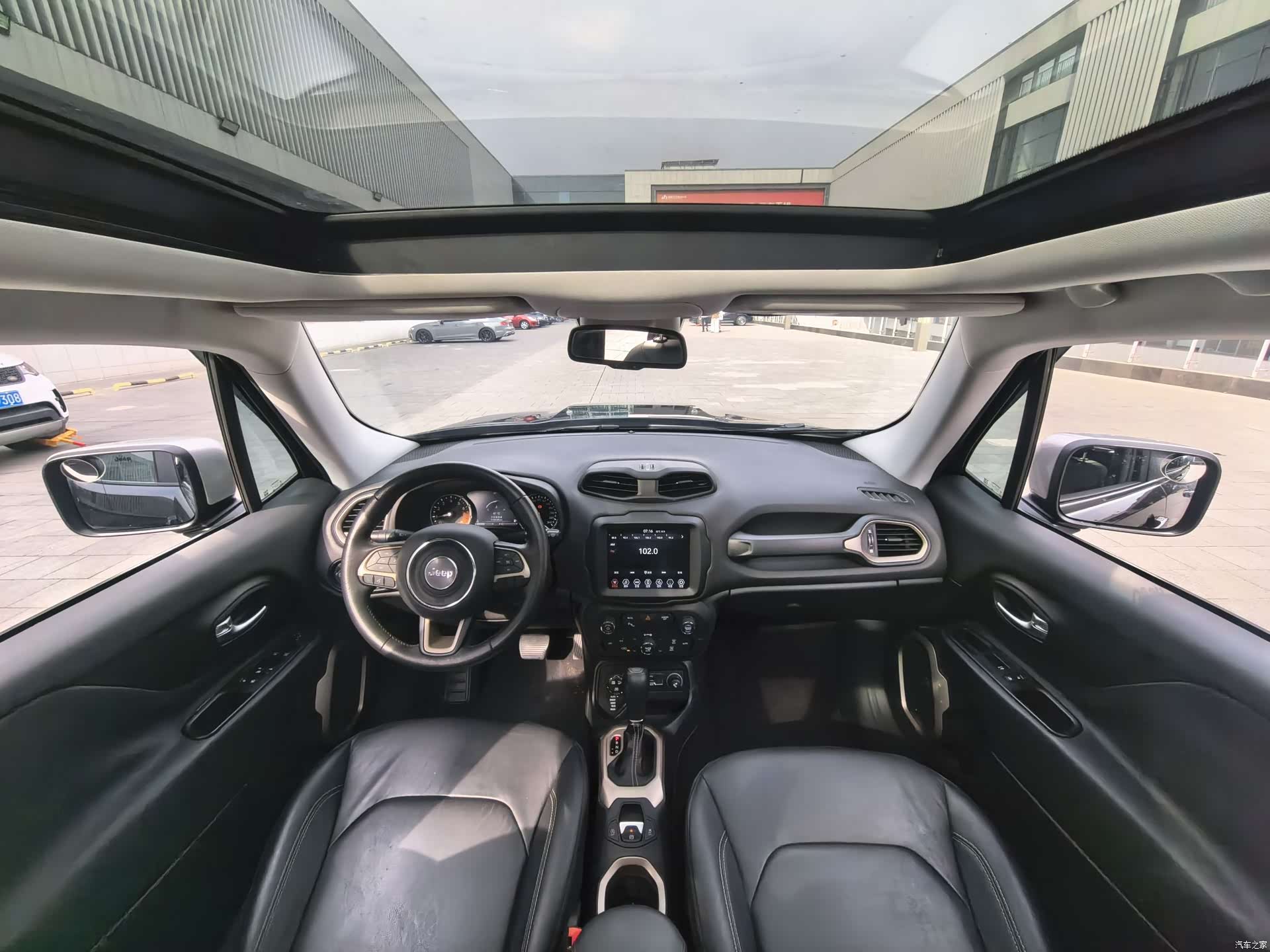 Jeep Renegade, 2019 11