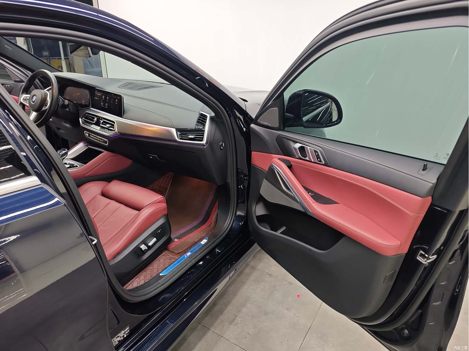BMW X6, 2022 10