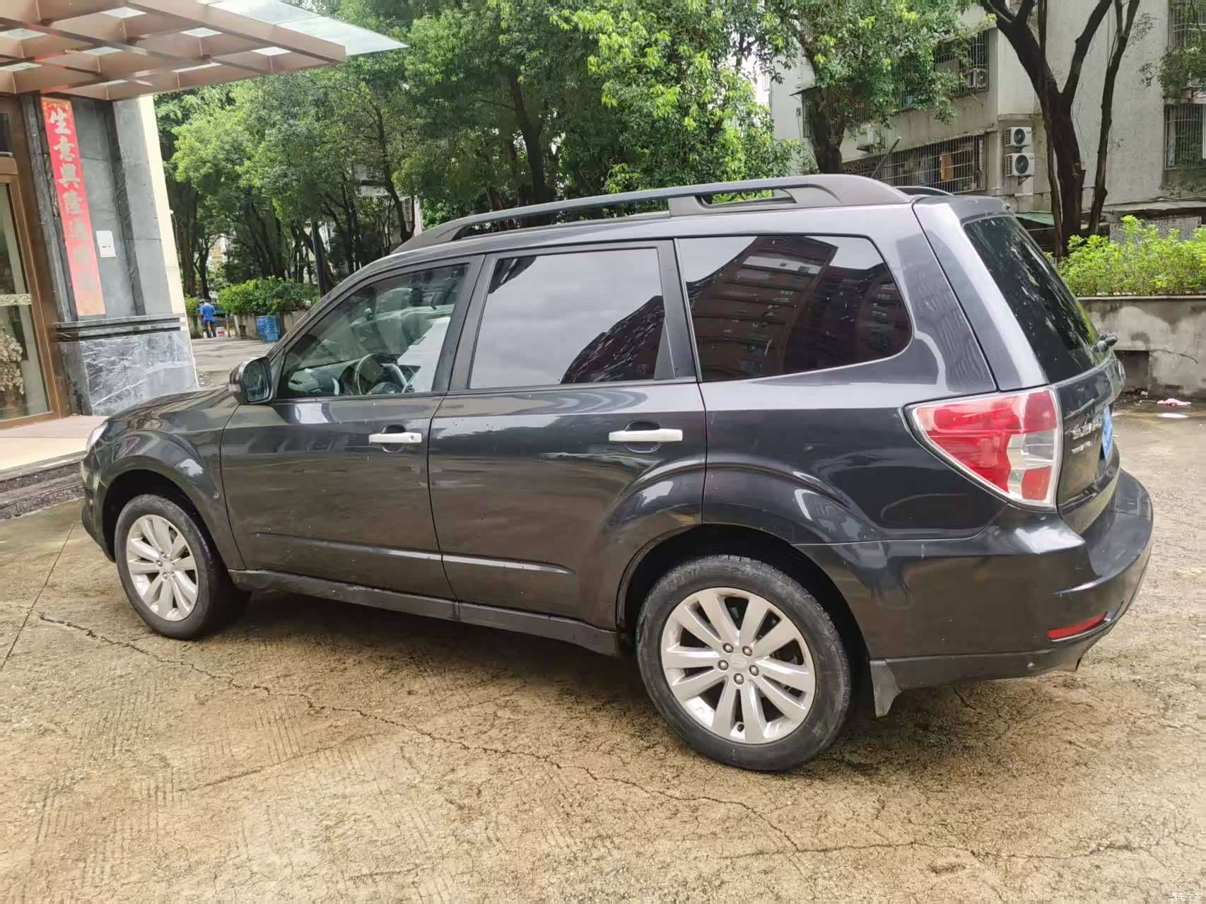 Subaru Forester, 2011 все фото