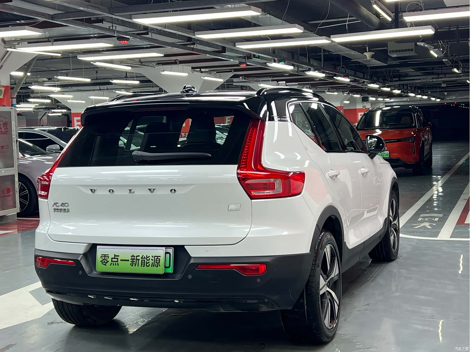 Volvo XC40, 2021 все фото