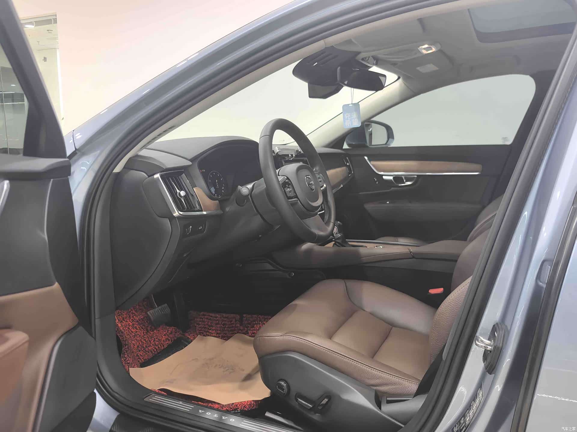 Volvo S90, 2019 9