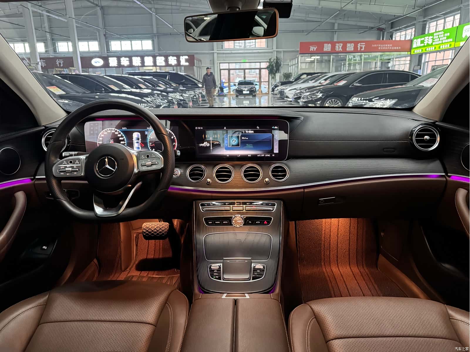 Mercedes-Benz E-Class, 2019 16