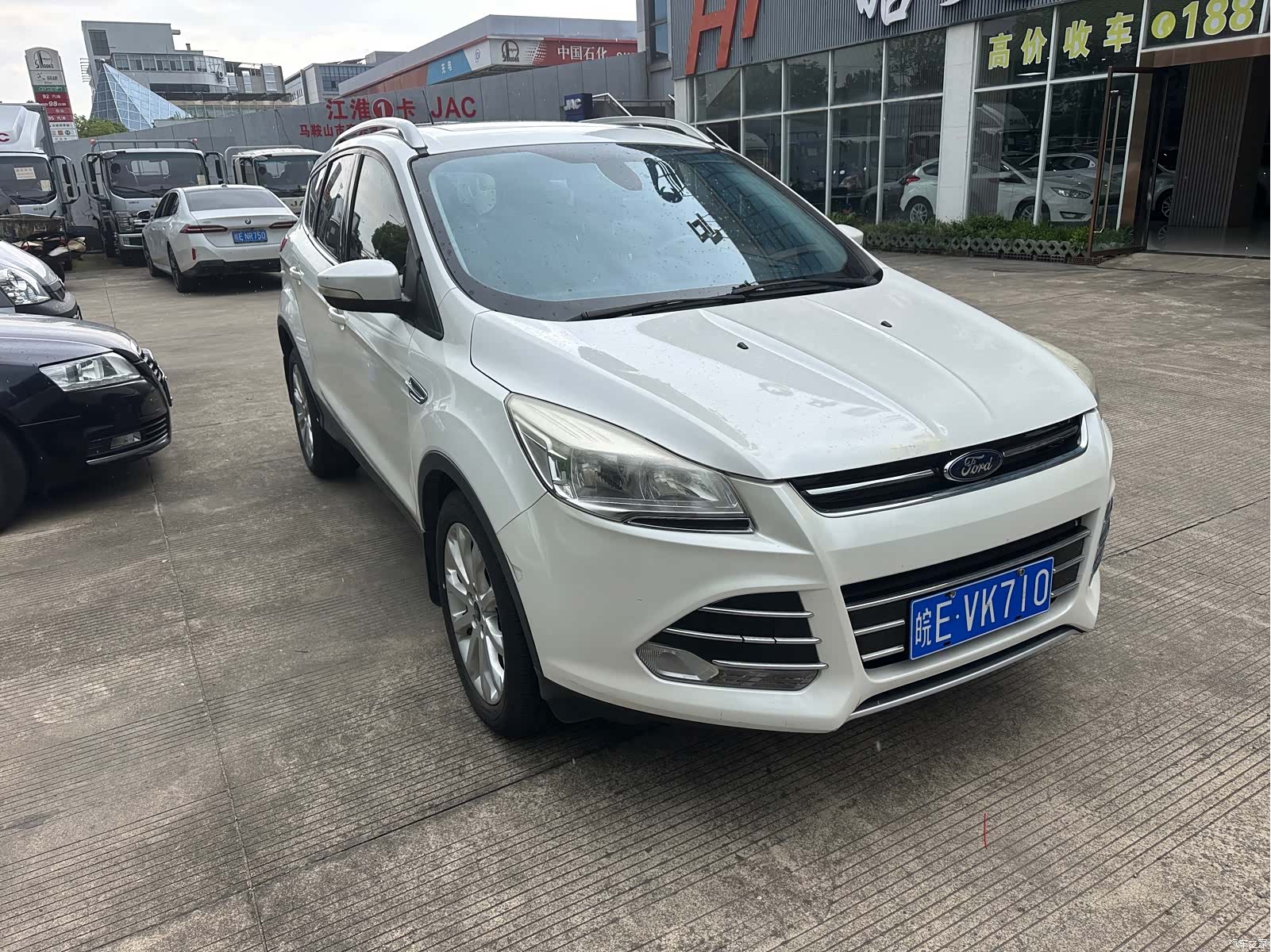 Ford Kuga, 2016 3