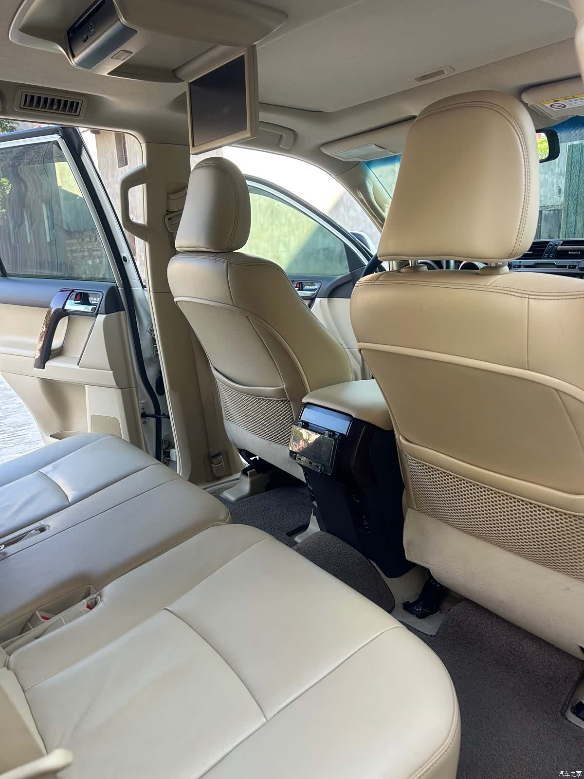 Toyota Prado, 2016 10