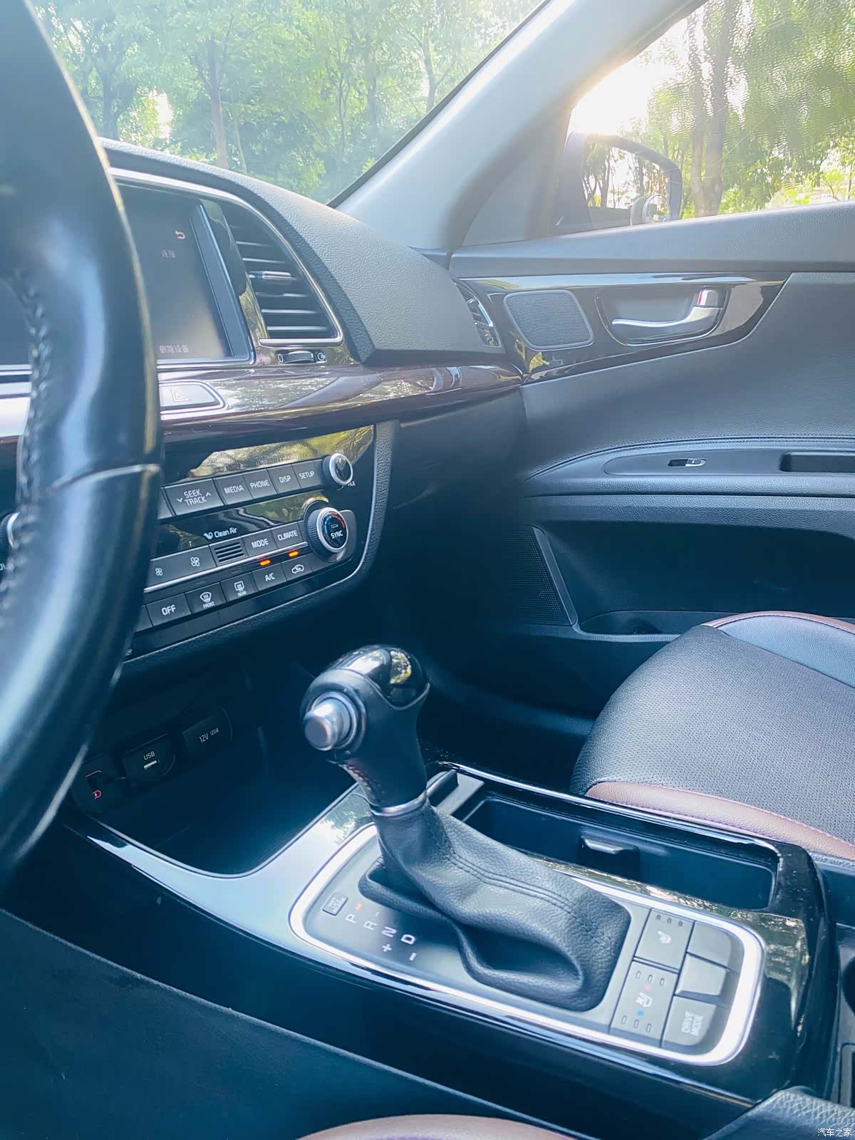 Kia DLX, 2018 12