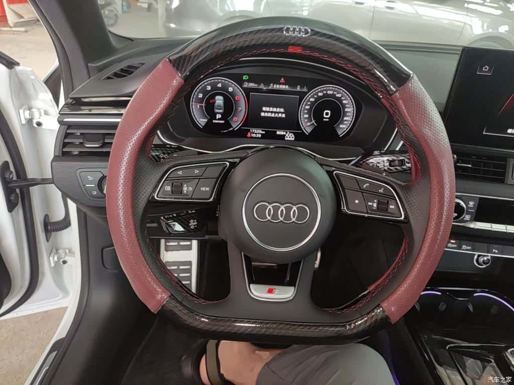 Audi A4L, 2025 все фото