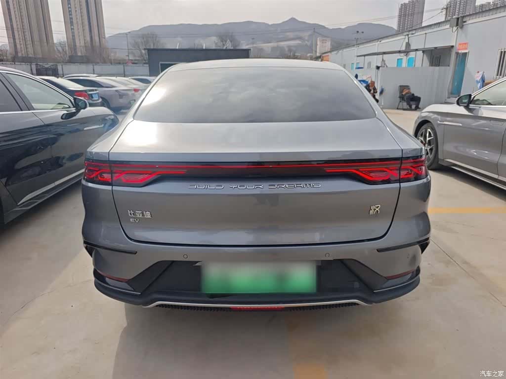 BYD Han, 2023 4