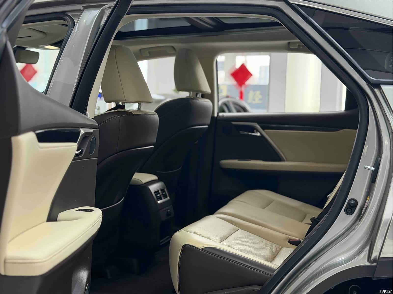 Lexus RX, 2018 15