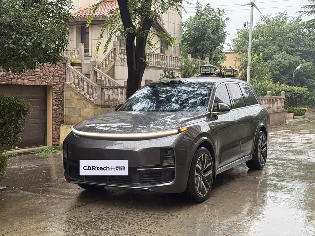 Li Auto L8